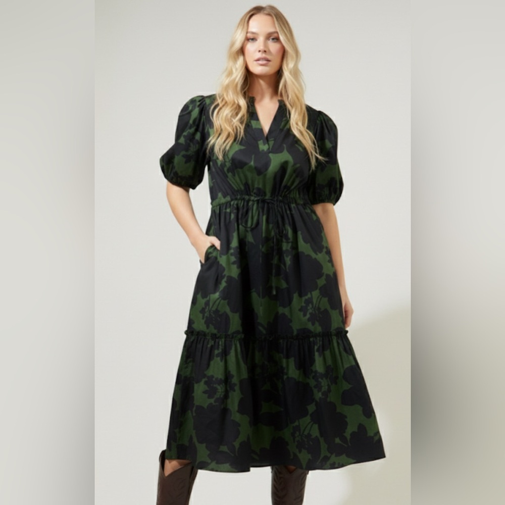 Sugarlips Green and Black Floral Midi Dress